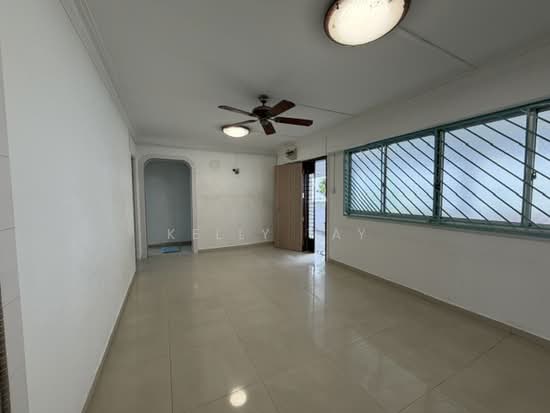 For Sale - 327 Yishun Ring Road