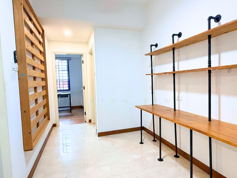 Kellett Court, 21 Shelford Road, 3 Bedrooms, 1,356 sqft, Condominium For Sale, by Clinton Yew, 500198222 - Hallway - PropertyGuru.com.sg