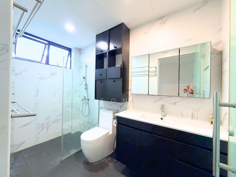 Kellett Court, 21 Shelford Road, 3 Bedrooms, 1,356 sqft, Condominium For Sale, by Clinton Yew, 500198222 - Bathroom - PropertyGuru.com.sg