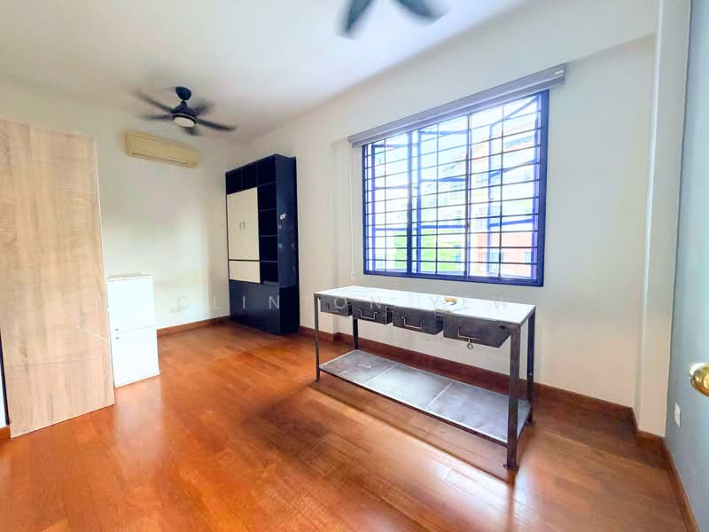 Kellett Court, 21 Shelford Road, 3 Bedrooms, 1,356 sqft, Condominium For Sale, by Clinton Yew, 500198222 - Master Bedroom - PropertyGuru.com.sg