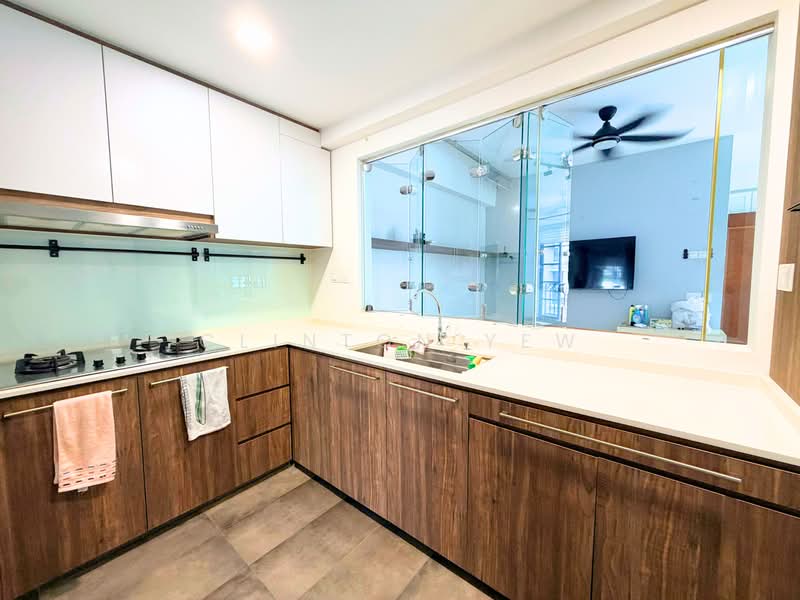 Kellett Court, 21 Shelford Road, 3 Bedrooms, 1,356 sqft, Condominium For Sale, by Clinton Yew, 500198222 - Kitchen - PropertyGuru.com.sg