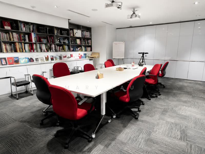 Capital Tower, 168 Robinson Road, 2,723 sqft, Office For Rent, by Mary Lau, 500198225 - Interior - CommercialGuru.com.sg