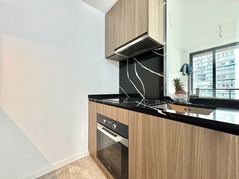 Irwell Hill Residences, 6 Irwell Hill, 2 Bedrooms, 614 sqft, Condominium For Sale, by Jeremiah Chua, 500198228 - PropertyGuru.com.sg