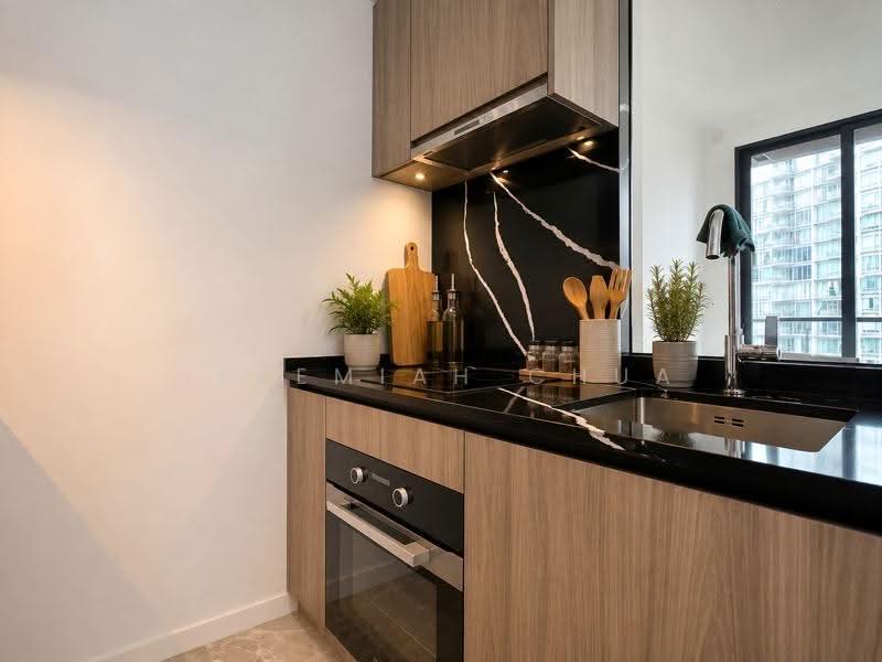 Irwell Hill Residences, 6 Irwell Hill, Orchard / River Valley, 2 Bedrooms, 614 sqft, Condominium For Sale, by Jeremiah Chua, 500198228 - PropertyGuru.com.sg