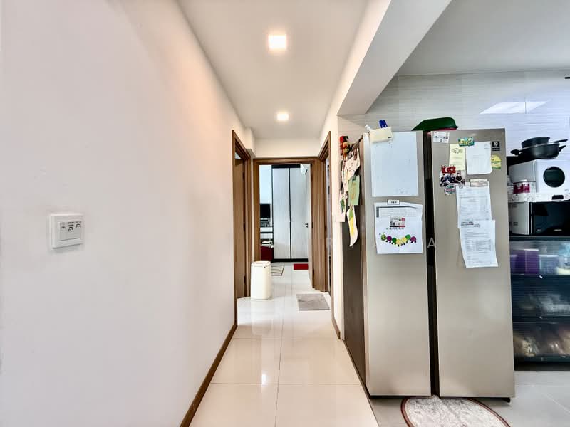 421C Northshore Drive, 421C Northshore Drive, 2 Bedrooms, 721 sqft, HDB Flat For Sale, by Maria Mariana, 500198248 - Corridor - PropertyGuru.com.sg
