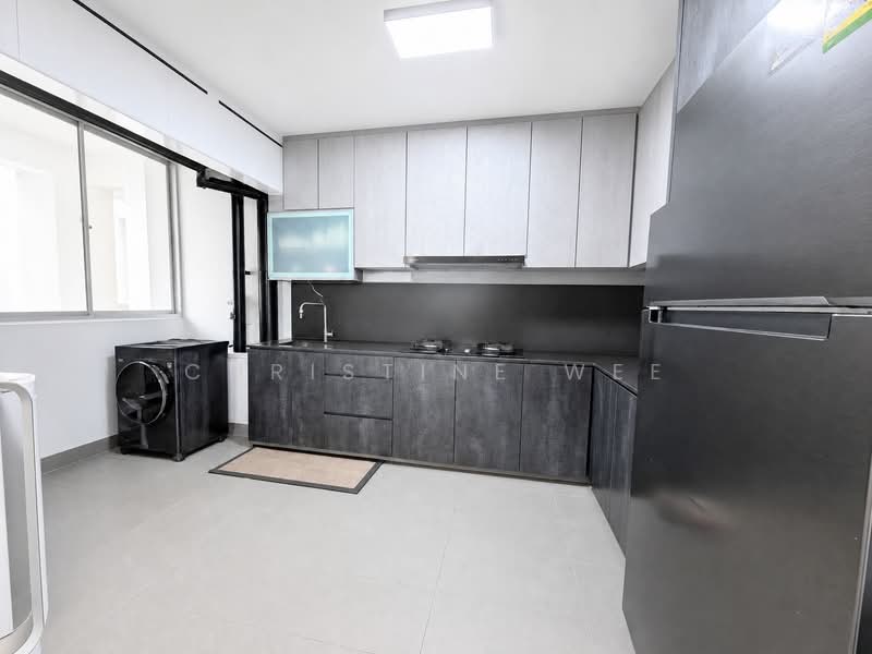 422B Northshore Drive, 422B Northshore Drive, 3 Bedrooms, 1,001 sqft, HDB Flat For Sale, by Christine Wee, 500198250 - Kitchen - PropertyGuru.com.sg