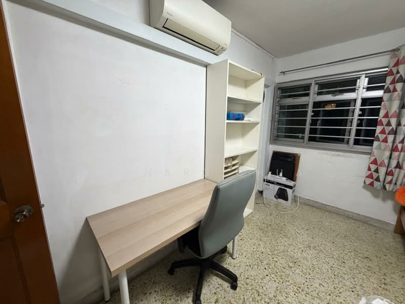 315 Clementi Avenue 4, 315 Clementi Avenue 4, Room Rental, 150 sqft, HDB Flat For Rent, by Bernard Chua, 500198253 - Study - PropertyGuru.com.sg