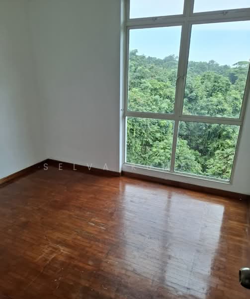 Hillview Apartments, 71 Hillview Avenue, 2 Bedrooms, 1,281 sqft, Apartment For Sale, by Selva Kumar, 500198258 - View - PropertyGuru.com.sg