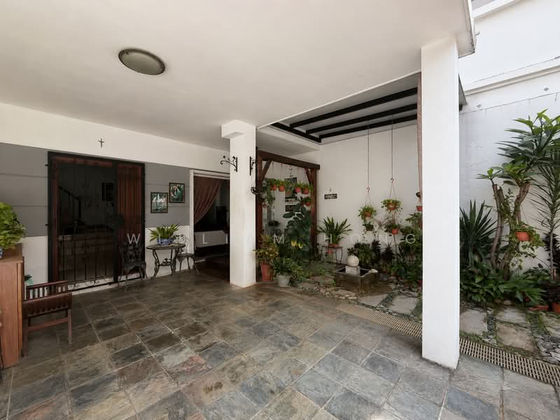 3-storey Inter-terrace near Serangoon MRT, Nex & Maris Stella & PLMGS, 3-storey Inter-terrace near Serangoon MRT, Nex & Maris Stella & PLMGS, 4 Bedrooms, 2,300 sqft, Terraced House For Sale, by William Hong, 500198259 - Exterior - PropertyGuru.com.sg