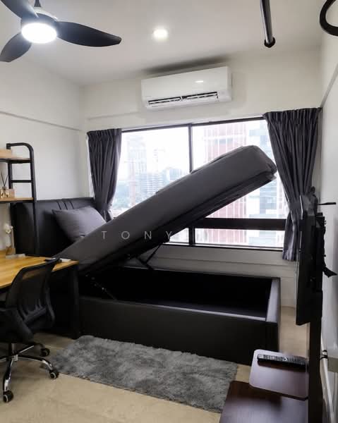 People's Park Complex, 1 Park Road, Room Rental, 100 sqft, Apartment For Rent, by Tony Lu, 500198269 - Bedroom - PropertyGuru.com.sg
