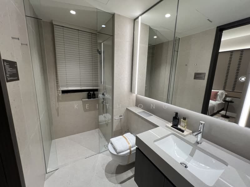 Hudson Place Residences, , 4 Bedrooms, 1,432 sqft, Condominium For Sale, by Keith Ong, 500198283 - Bathroom - PropertyGuru.com.sg