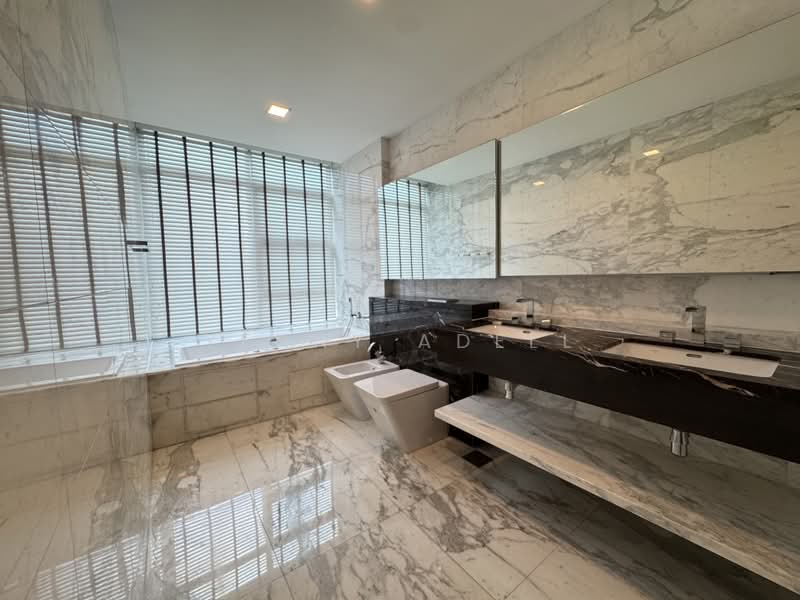 Residences @ Emerald Hill, 119 Emerald Hill Road, 4 Bedrooms, 2,282 sqft, Condominium For Sale, by Yenny Adell, 500198285 - Bathroom - PropertyGuru.com.sg