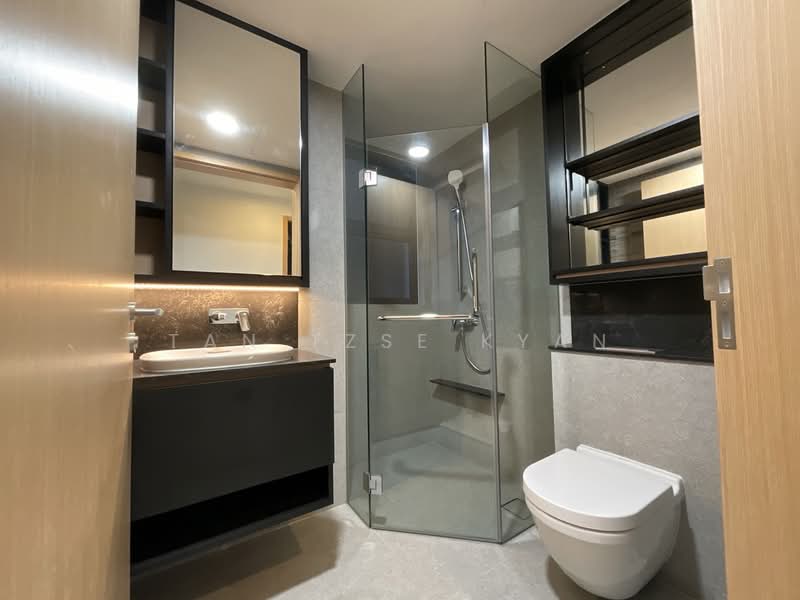 Fyve Derbyshire, 5 Derbyshire Road, Room Rental, 100 sqft, Condominium For Rent, by Tan Tzse Kyan, 500198291 - Bathroom - PropertyGuru.com.sg