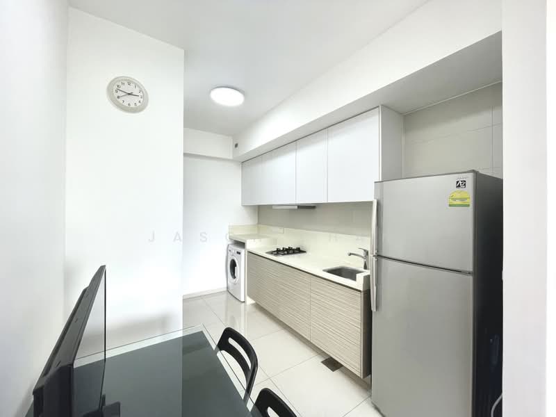 Arc at Tampines, 3 Tampines Avenue 8, 3 Bedrooms, 1,227 sqft, Executive Condominium For Sale, by Jason Chan, 500198305 - Kitchen - PropertyGuru.com.sg