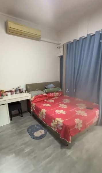 Hertford Road rare apartment whole unit, , 2 Bedrooms, 700 sqft, Apartment For Rent, by Liow Hai Ting, 500198319 - Bedroom - PropertyGuru.com.sg