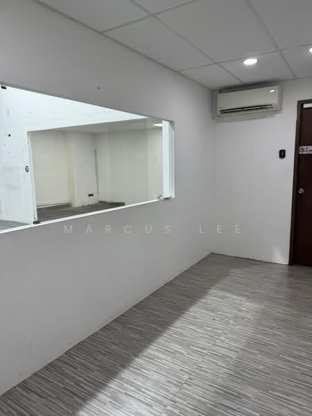 Wcega Plaza, 1 Bukit Batok Crescent, 2,600 sqft, Light Industrial (B1) For Rent, by Marcus Lee, 500198325 - Interior - CommercialGuru.com.sg