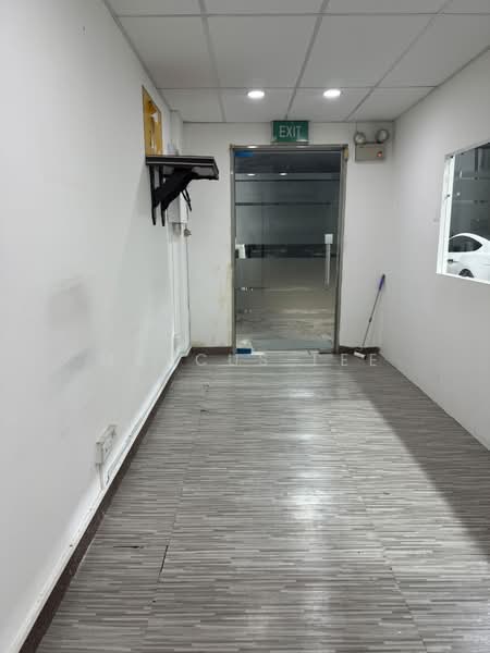 Wcega Plaza, 1 Bukit Batok Crescent, 2,600 sqft, Light Industrial (B1) For Rent, by Marcus Lee, 500198325 - Entrance - CommercialGuru.com.sg