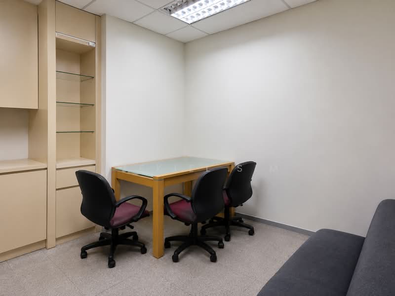 Ubi Techpark, 10 Ubi Crescent, 5,404 sqft, Light Industrial (B1) For Sale, by Ezekiel Sim, 500198326 - Meeting Room - CommercialGuru.com.sg
