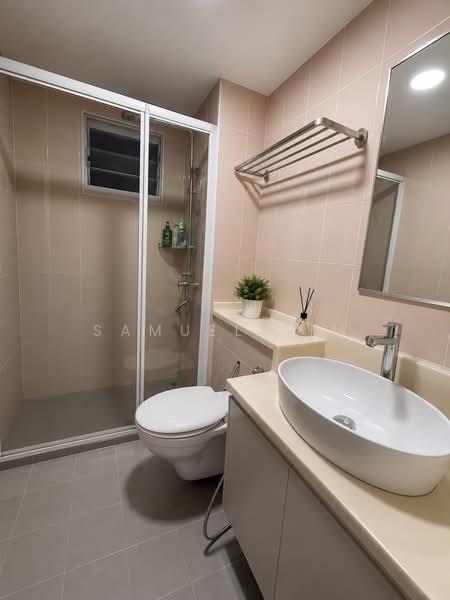 268C Compassvale Link, 268C Compassvale Link, 3 Bedrooms, 1,184 sqft, HDB Flat For Sale, by Samuel Sim, 500198346 - Bathroom - PropertyGuru.com.sg
