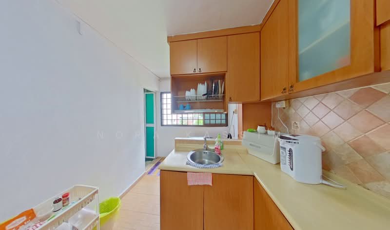 176 Bishan Street 13, 176 Bishan Street 13, 3 Bedrooms, 934 sqft, HDB Flat For Sale, by Nora Kassim, 500198353 - Kitchen - PropertyGuru.com.sg