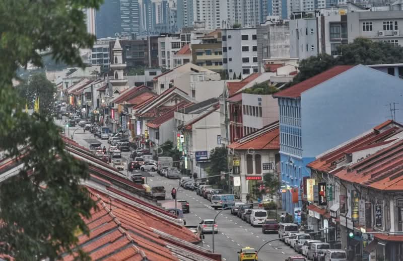 Geylang Main Rd FnB Kallang MRT Ground Floor 2nd Floor Near HDB Exhaust Grease Trap, Geylang Rd, 1,200 sqft, Food & Beverage For Rent, by CD Sung, 500198355 - Exterior - CommercialGuru.com.sg