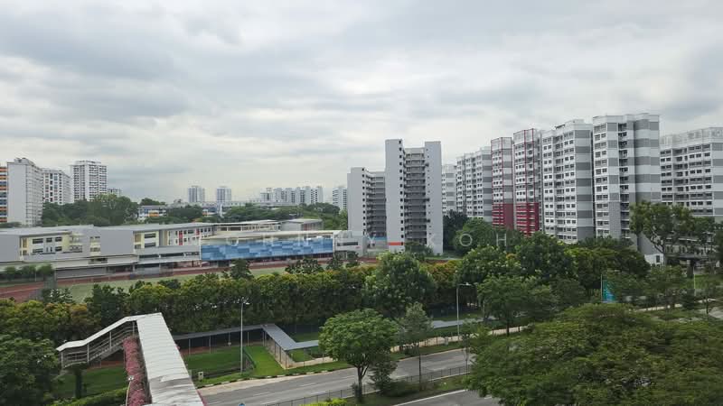 696 Jurong West Central 1, 696 Jurong West Central 1, Room Rental, 150 sqft, HDB Flat For Rent, by Johnny Koh, 500198374 - Exterior - PropertyGuru.com.sg