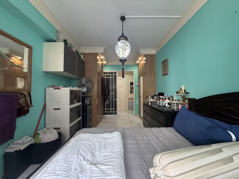 385 Tampines Street 32, 385 Tampines Street 32, 3 Bedrooms, 1,368 sqft, HDB Flat For Sale, by Danial Arif, 500198379 - Master Bedroom - PropertyGuru.com.sg