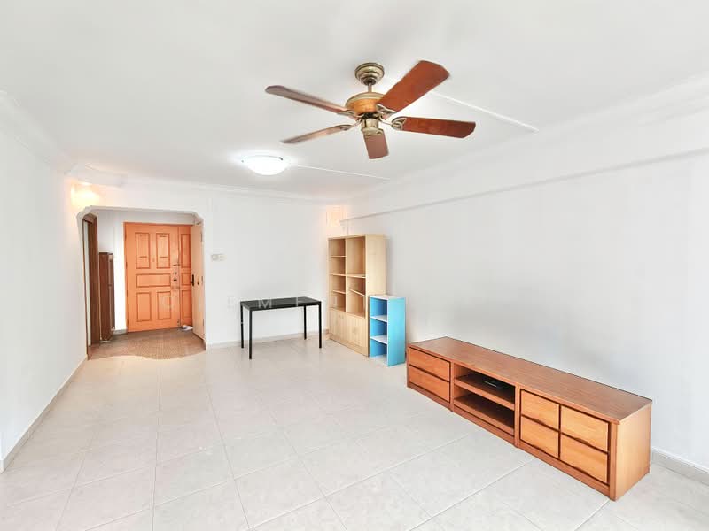 578 Woodlands Drive 16, 578 Woodlands Drive 16, 3 Bedrooms, 1,184 sqft, HDB Flat For Sale, by Clement Chia, 500198397 - Living Room - PropertyGuru.com.sg
