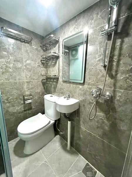 Brand New Studios near Chinatown and Outram Park MRT, , Studio, 100 sqft, Condominium For Rent, by Aina Lie 李艾娜, 500198403 - Bathroom - PropertyGuru.com.sg