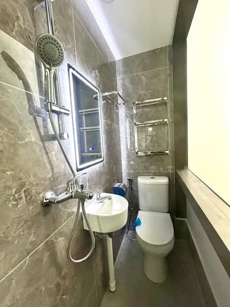 Brand New Studios near Chinatown and Outram Park MRT, , Studio, 100 sqft, Condominium For Rent, by Aina Lie 李艾娜, 500198403 - Bathroom - PropertyGuru.com.sg