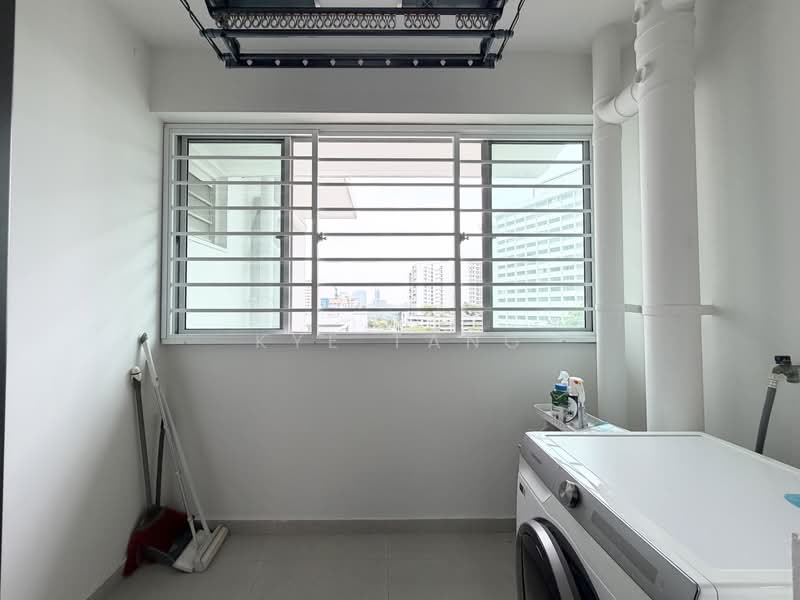 175C Corporation Tiara, 175C Yung Kuang Road, 3 Bedrooms, 1,001 sqft, HDB Flat For Sale, by Kye Tang, 500198406 - Interior - PropertyGuru.com.sg