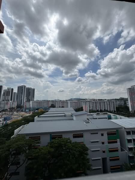 333 Clementi Avenue 2, 333 Clementi Avenue 2, 3 Bedrooms, 990 sqft, HDB Flat For Sale, by Shirley Ang, 500198409 - Exterior - PropertyGuru.com.sg