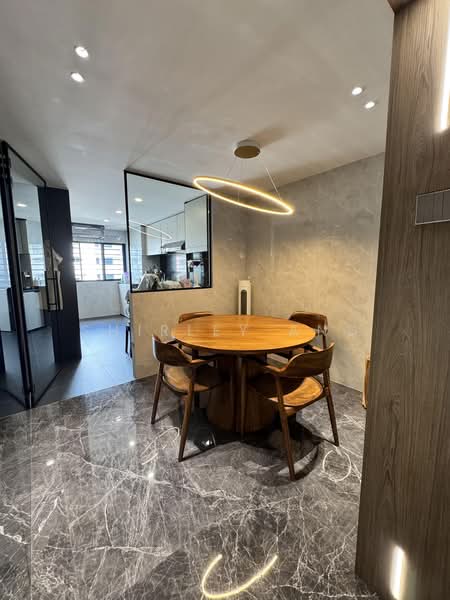 333 Clementi Avenue 2, 333 Clementi Avenue 2, 3 Bedrooms, 990 sqft, HDB Flat For Sale, by Shirley Ang, 500198409 - Dining Room - PropertyGuru.com.sg