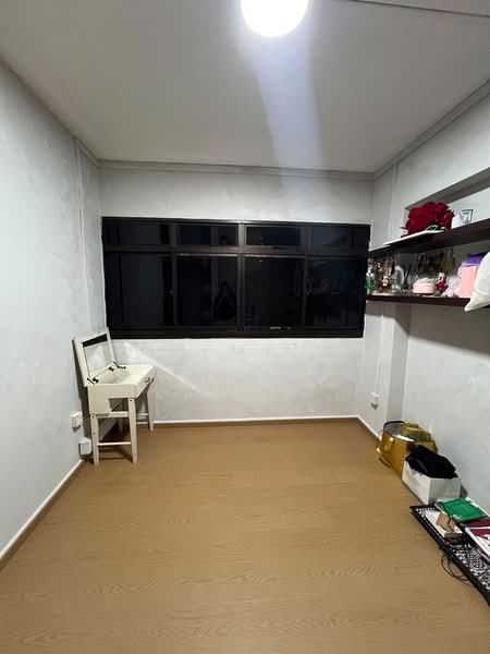 7 Pine Close, 7 Pine Close, 3 Bedrooms, 1,033 sqft, HDB Flat For Sale, by Clemens Khoo, 500198413 - Bedroom 1 - PropertyGuru.com.sg
