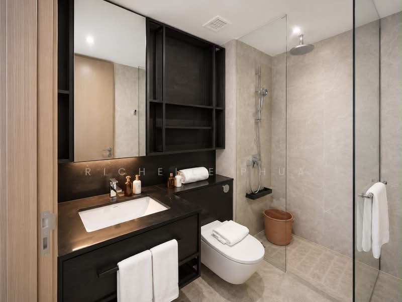 Haus On Handy, 28 Handy Road, 1 Bedroom, 463 sqft, Condominium For Rent, by Richelle Phua, 500198417 - Bathroom - PropertyGuru.com.sg