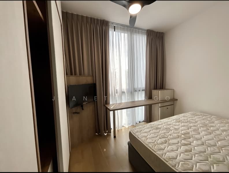 Fulcrum, 33 Fort Road, 2 Bedrooms, 829 sqft, Condominium For Sale, by Jeanette Ngo, 500198425 - Bedroom - PropertyGuru.com.sg