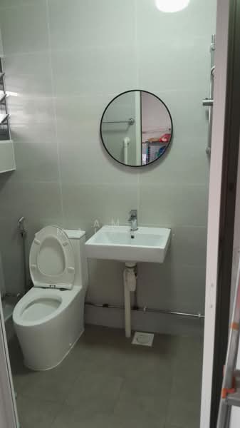 338B Kang Ching Road, 338B Kang Ching Road, Room Rental, 280 sqft, HDB Flat For Rent, by Amy Malarveezhi, 500198436 - Bathroom - PropertyGuru.com.sg
