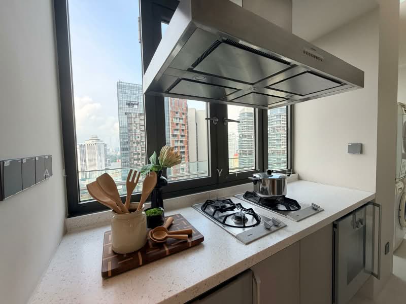 The Lumos, 9 Leonie Hill, 4 Bedrooms, 3,271 sqft, Apartment For Sale, by Alvin Lim Yi Cheng, 500198441 - Kitchen - PropertyGuru.com.sg