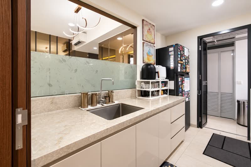 Signature At Yishun, 31 Yishun Street 51, 3 Bedrooms, 1,098 sqft, Executive Condominium For Sale, by Lorraine Tan Yu Lin, 500198442 - Kitchen - PropertyGuru.com.sg