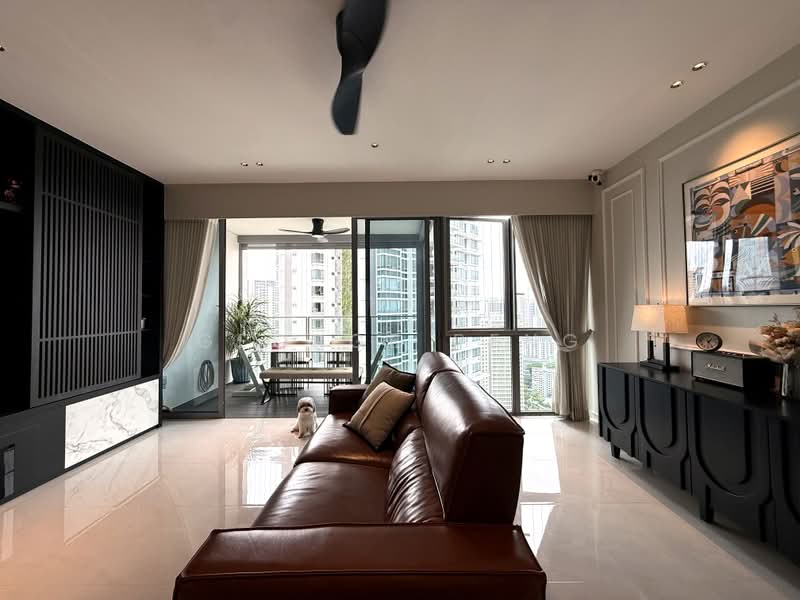 Vista Residences, 26 Jalan Datoh, 4 Bedrooms, 1,410 sqft, Condominium For Sale, by George Peng, 500198451 - Living Room - PropertyGuru.com.sg