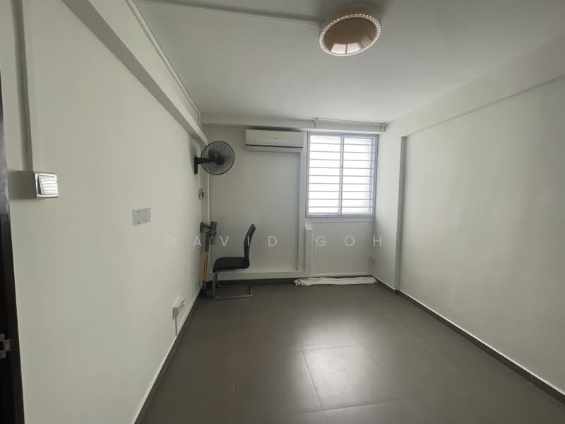 652 Hougang Avenue 8, 652 Hougang Avenue 8, Hougang / Punggol / Sengkang, 2 Bedrooms, 646 sqft, HDB Flat For Sale, by David Goh, 500198457 - Bedroom1 - PropertyGuru.com.sg