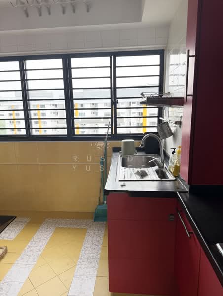 170 Ang Mo Kio Avenue 4, 170 Ang Mo Kio Avenue 4, 2 Bedrooms, 646 sqft, HDB Flat For Sale, by Rusydi Yusoff, 500198458 - Kitchen - PropertyGuru.com.sg