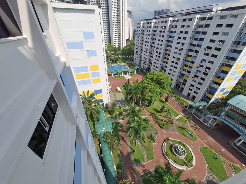 412 Commonwealth Avenue West, 412 Commonwealth Avenue West, Room Rental, 100 sqft, HDB Flat For Rent, by Chiang Angelina, 500198459 - PropertyGuru.com.sg