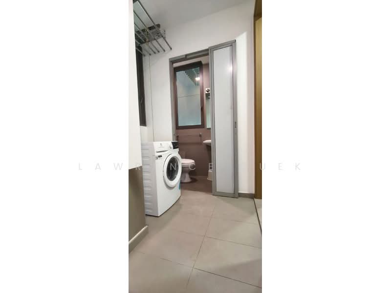 Skyline Residences, 608 Telok Blangah Road, Room Rental, 200 sqft, Condominium For Rent, by Lawrence Quek, 500198516 - Service Yard and WC - PropertyGuru.com.sg