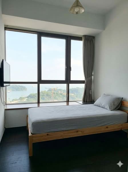 Skyline Residences, 608 Telok Blangah Road, Room Rental, 200 sqft, Condominium For Rent, by Lawrence Quek, 500198516 - Junior Master - PropertyGuru.com.sg