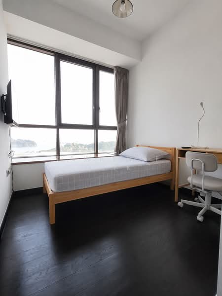 Skyline Residences, 608 Telok Blangah Road, Room Rental, 200 sqft, Condominium For Rent, by Lawrence Quek, 500198516 - Junior Master - PropertyGuru.com.sg