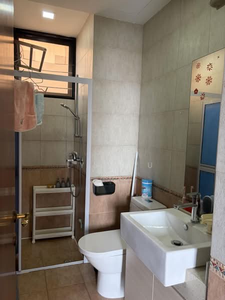 Bishan 8, 61 Bishan Street 21, 3 Bedrooms, 1,162 sqft, Condominium For Sale, by Lynn Yu, 500198521 - Bathroom - PropertyGuru.com.sg