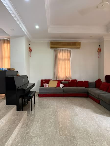 Stratton Walk, Stratton Walk, 5 Bedrooms, 4,500 sqft, Corner Terrace For Rent, by Teddy Juay, 500198523 - Living Room - PropertyGuru.com.sg