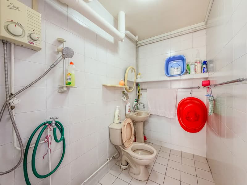 291E Bukit Batok Street 24, 291E Bukit Batok Street 24, 3 Bedrooms, 1,108 sqft, HDB Flat For Sale, by Ivy Lim, 500198529 - Bathroom - PropertyGuru.com.sg