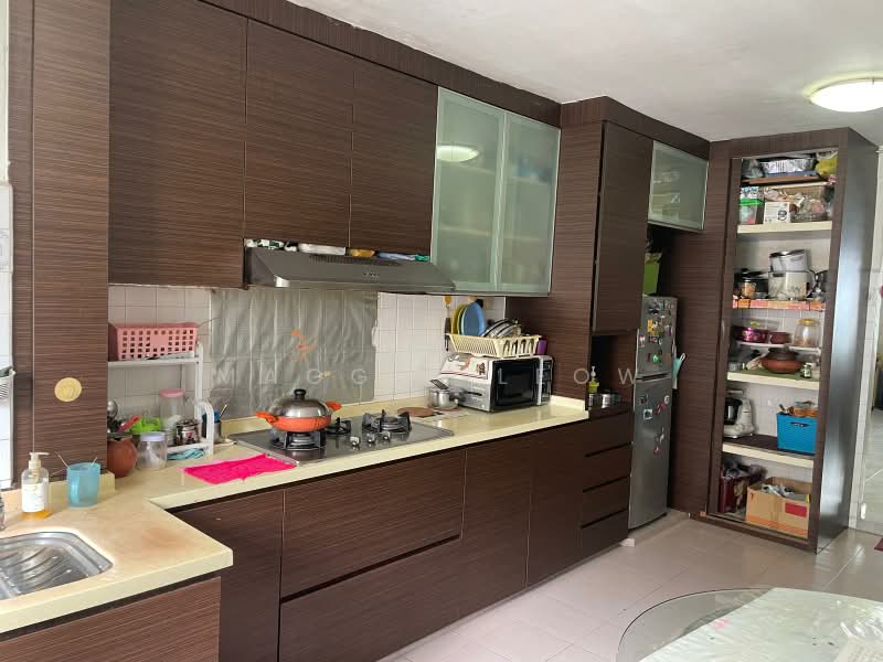 523 Ang Mo Kio Avenue 5, 523 Ang Mo Kio Avenue 5, 2 Bedrooms, 732 sqft, HDB Flat For Sale, by Maggie Leow, 500198532 - Kitchen - PropertyGuru.com.sg